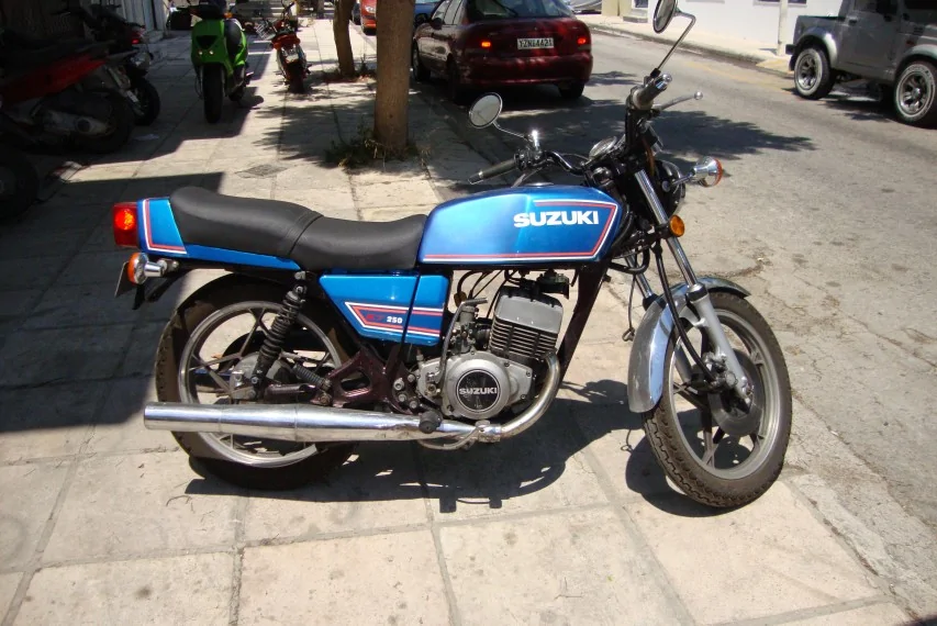 Thumbnail for Suzuki GT 250 X 7 E 1980