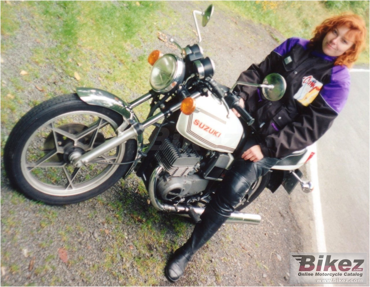 Suzuki GT 250 X 7 E (cast wheels)