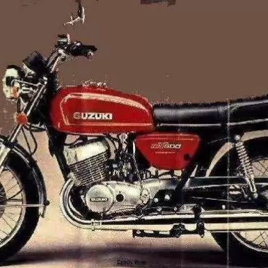Suzuki GT 500