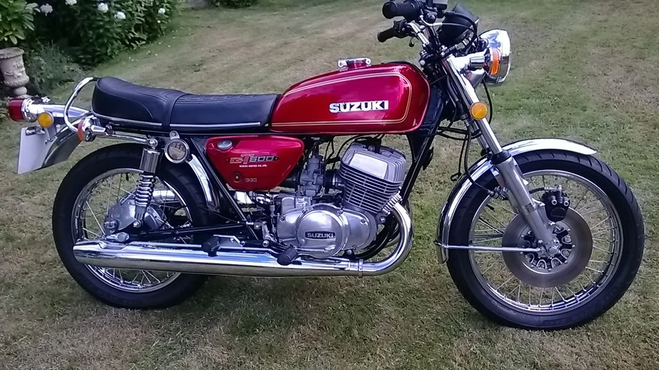 Suzuki GT 500