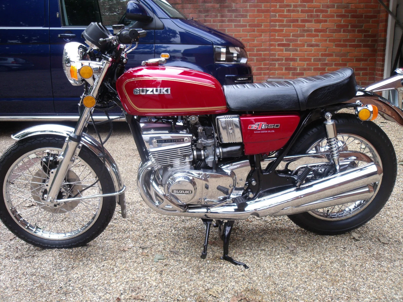 Thumbnail for Suzuki GT 550 1976