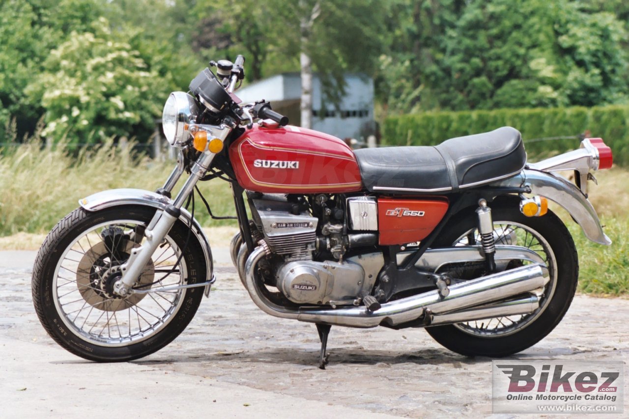 Suzuki GT 550