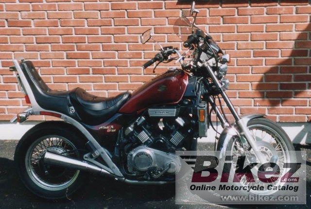 Suzuki GV 700 Madura