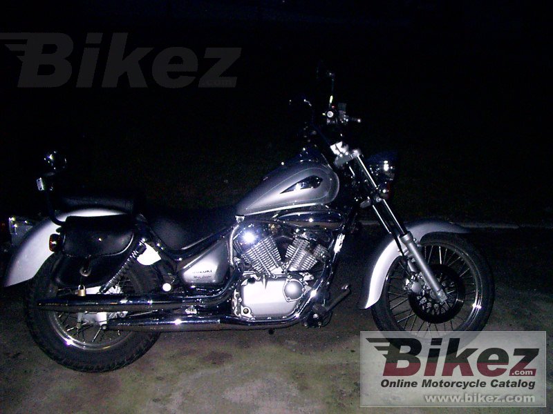 Suzuki Intruder 125 LC