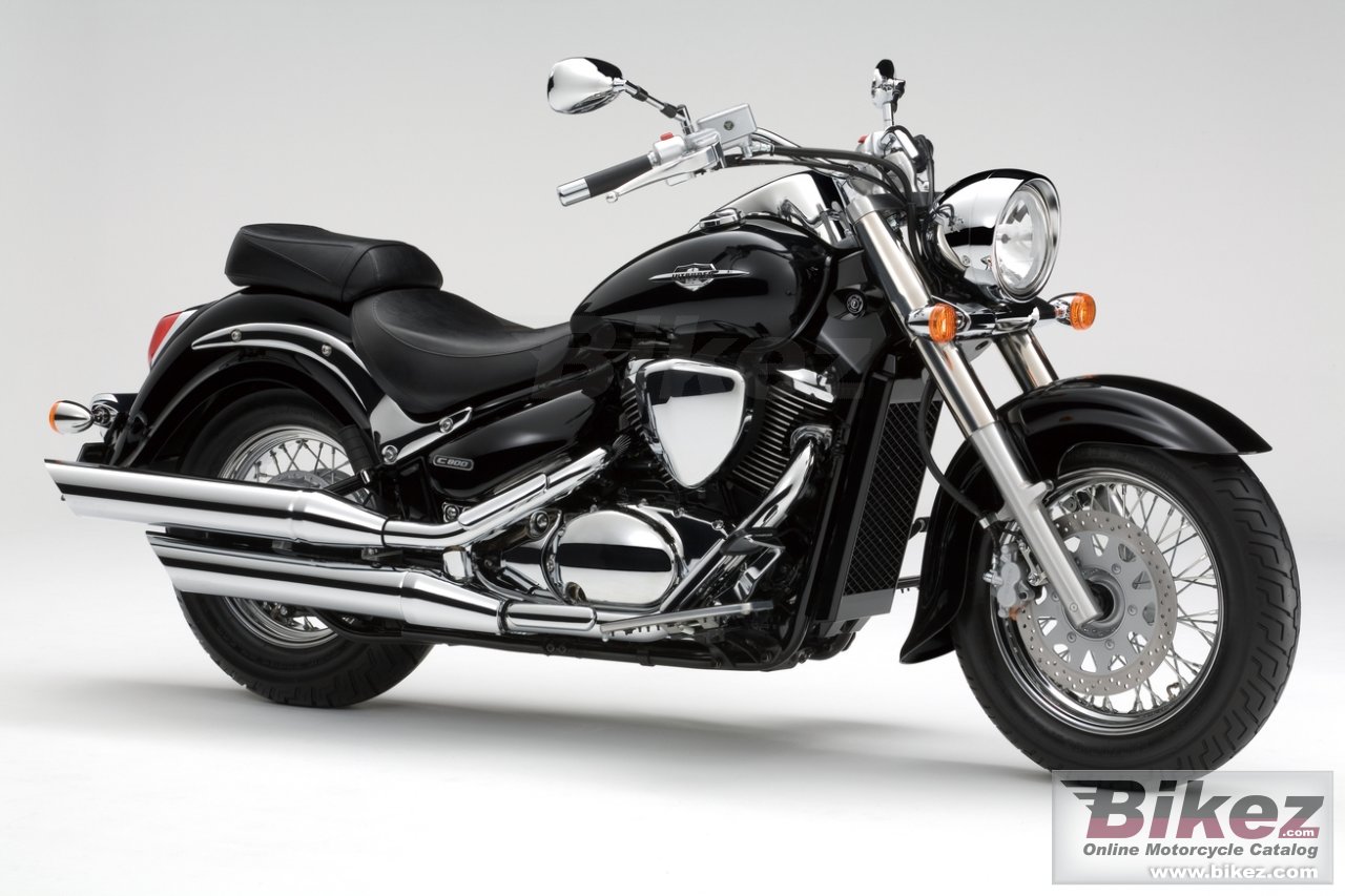 Suzuki Intruder C800