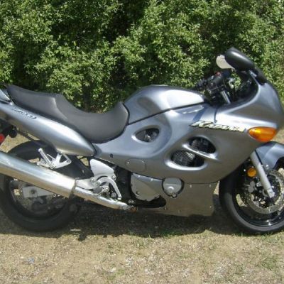 Suzuki Katana 750