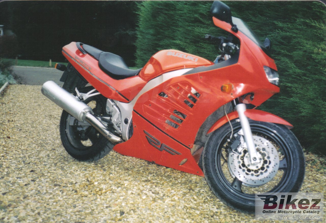 Suzuki RF 600 R