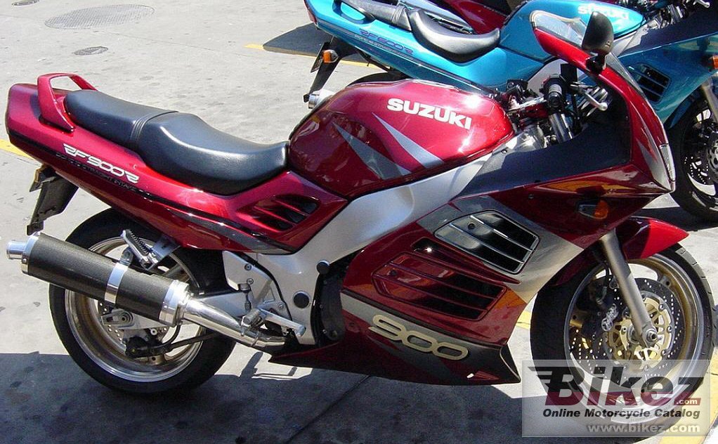 Suzuki RF 900 R
