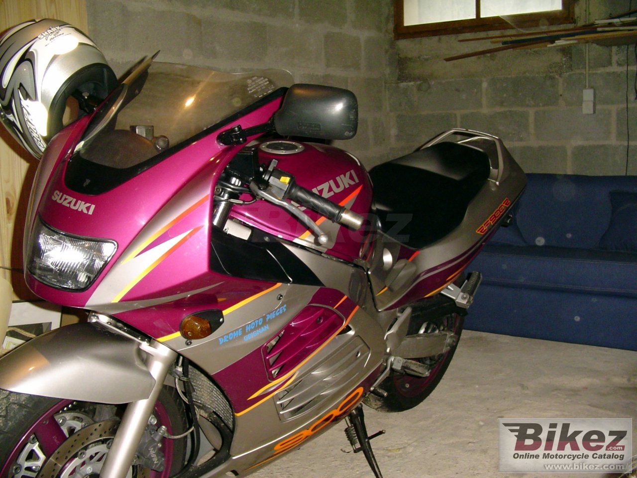 Thumbnail for Suzuki RF 900 RS2 1995