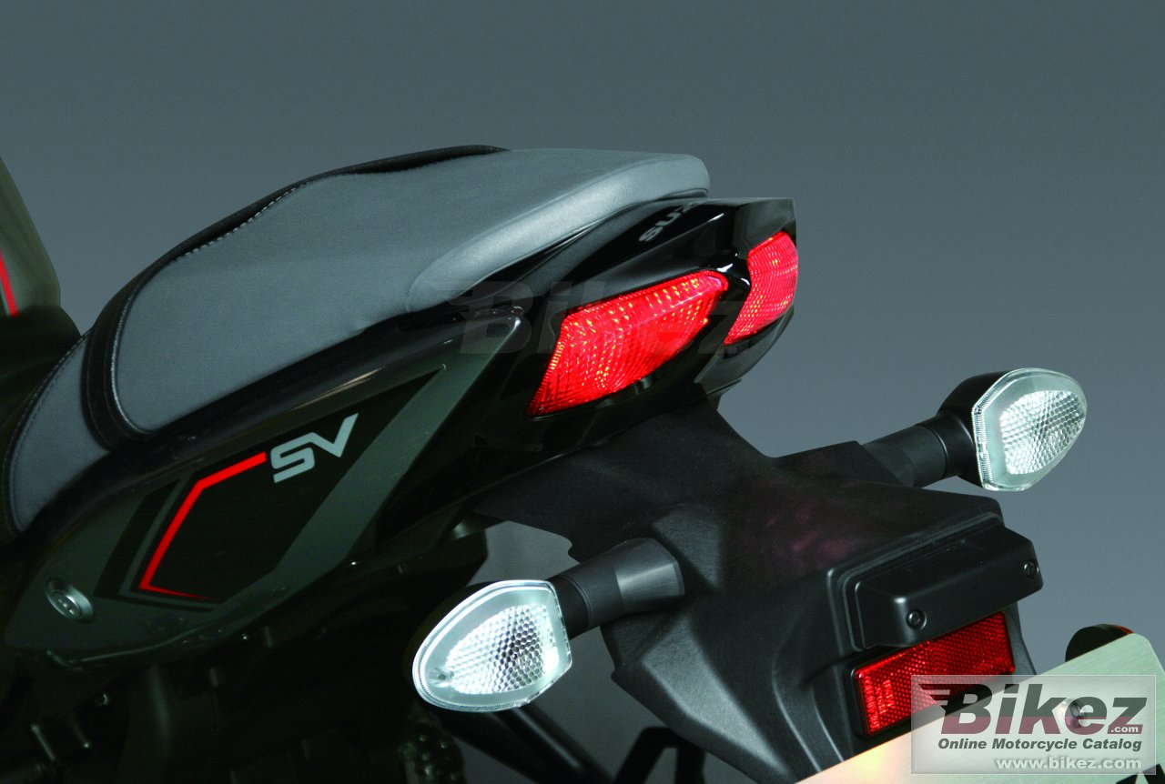 Thumbnail for Suzuki SV650X 2018
