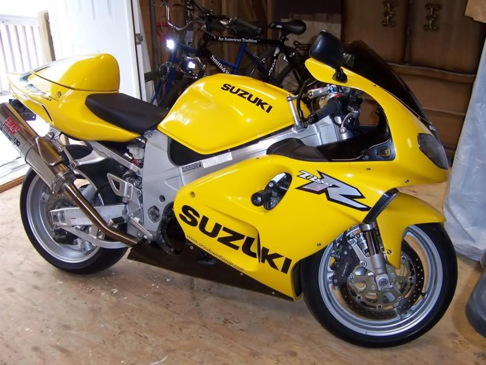 Thumbnail for Suzuki TL 1000 R 2001