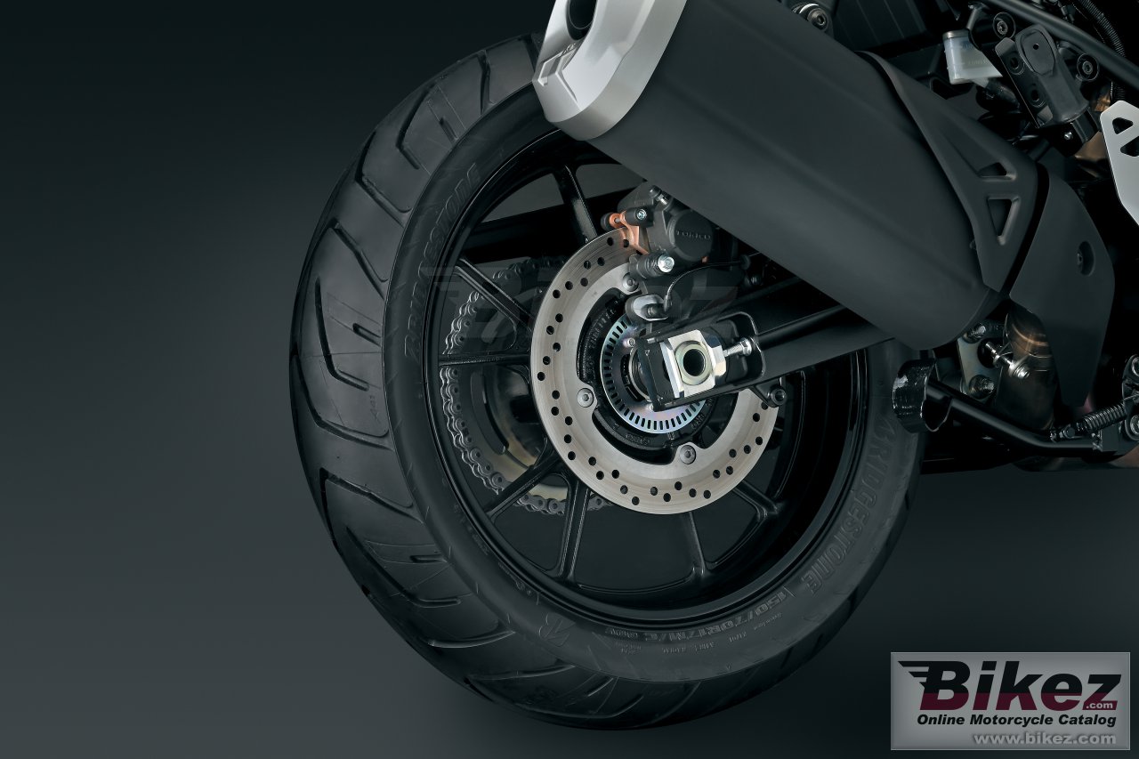 Thumbnail for Suzuki V-Strom 1050 2023