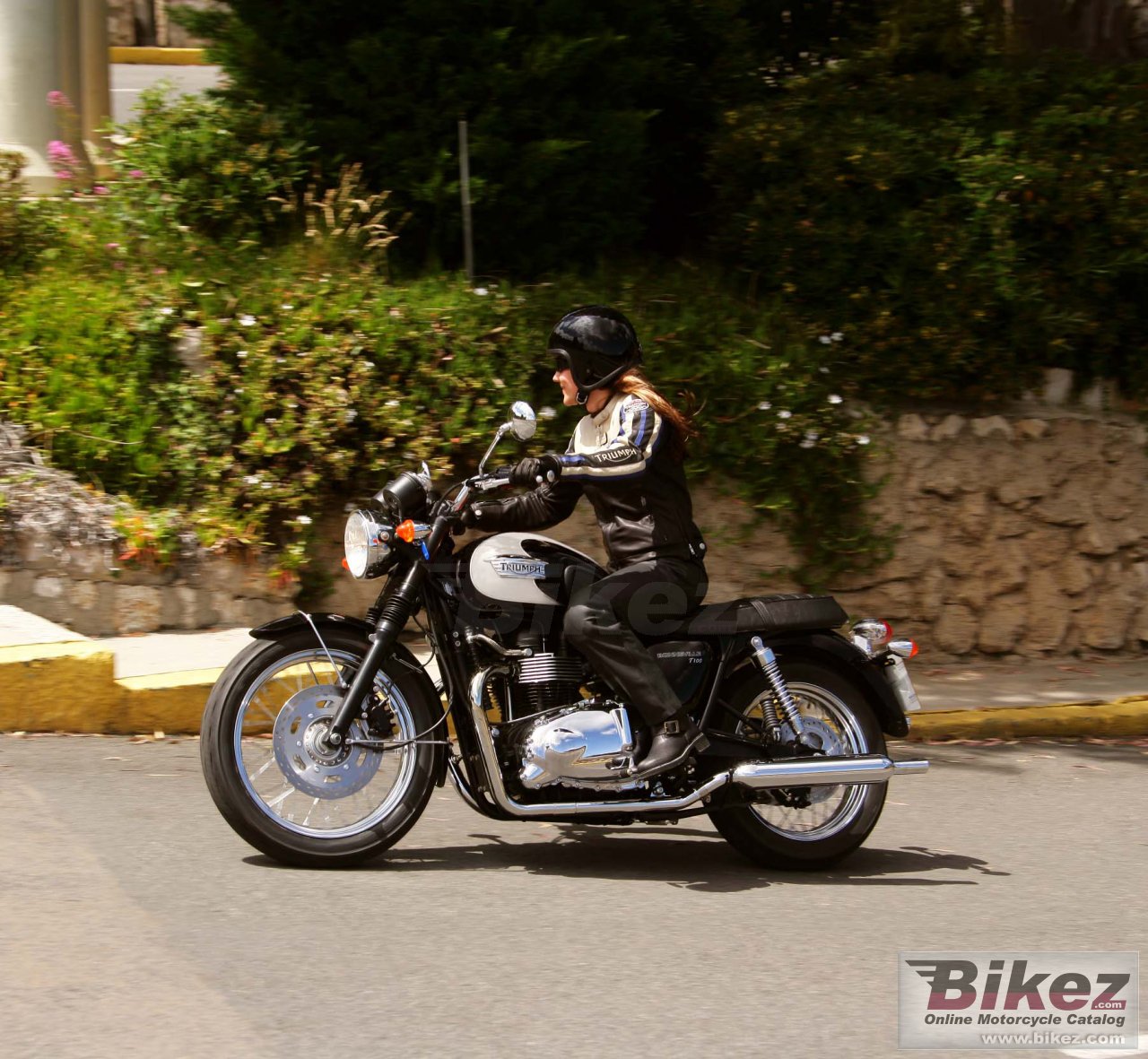 Thumbnail for Triumph Bonneville T100 2009