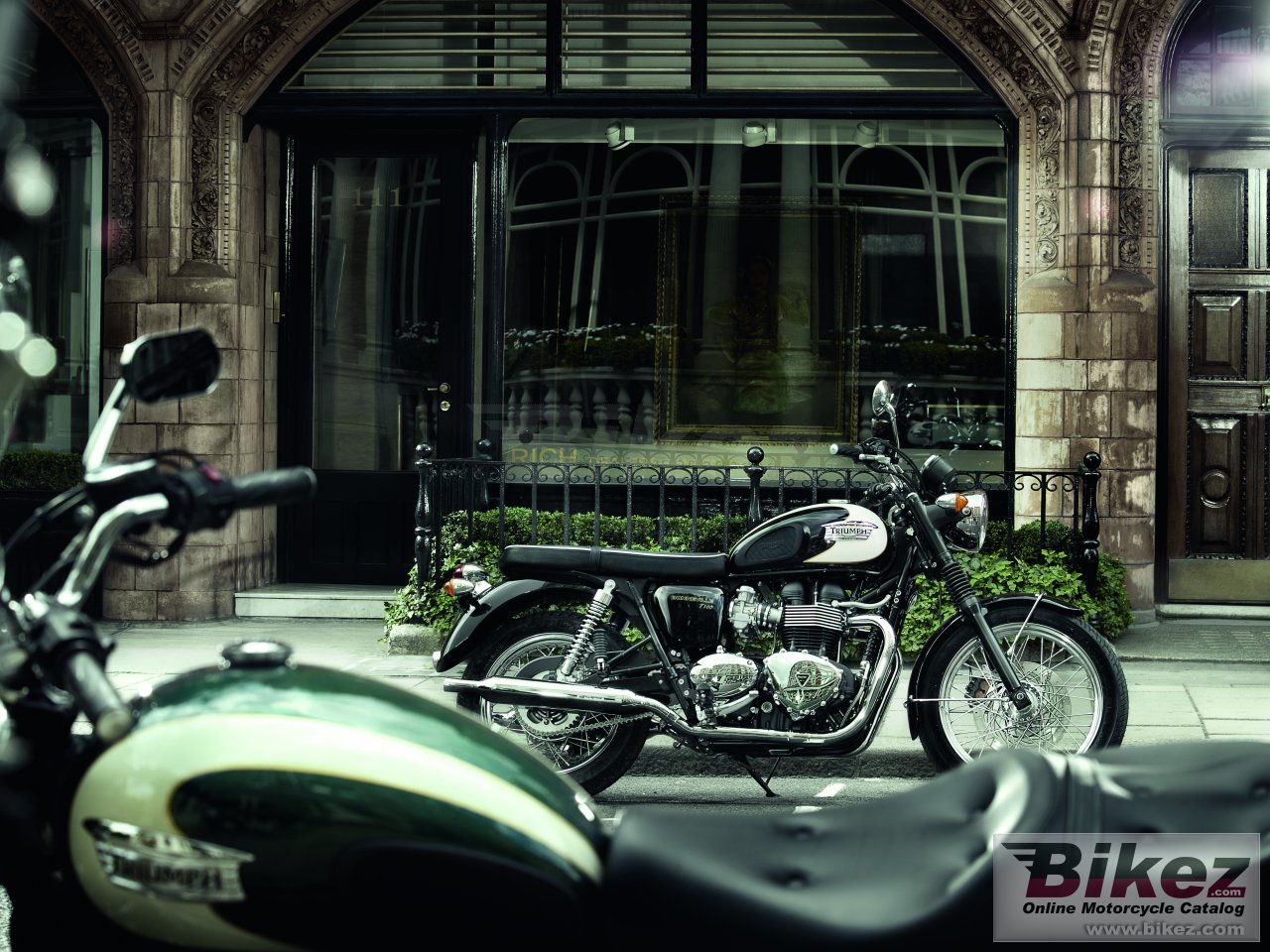 Thumbnail for Triumph Bonneville T100 2010