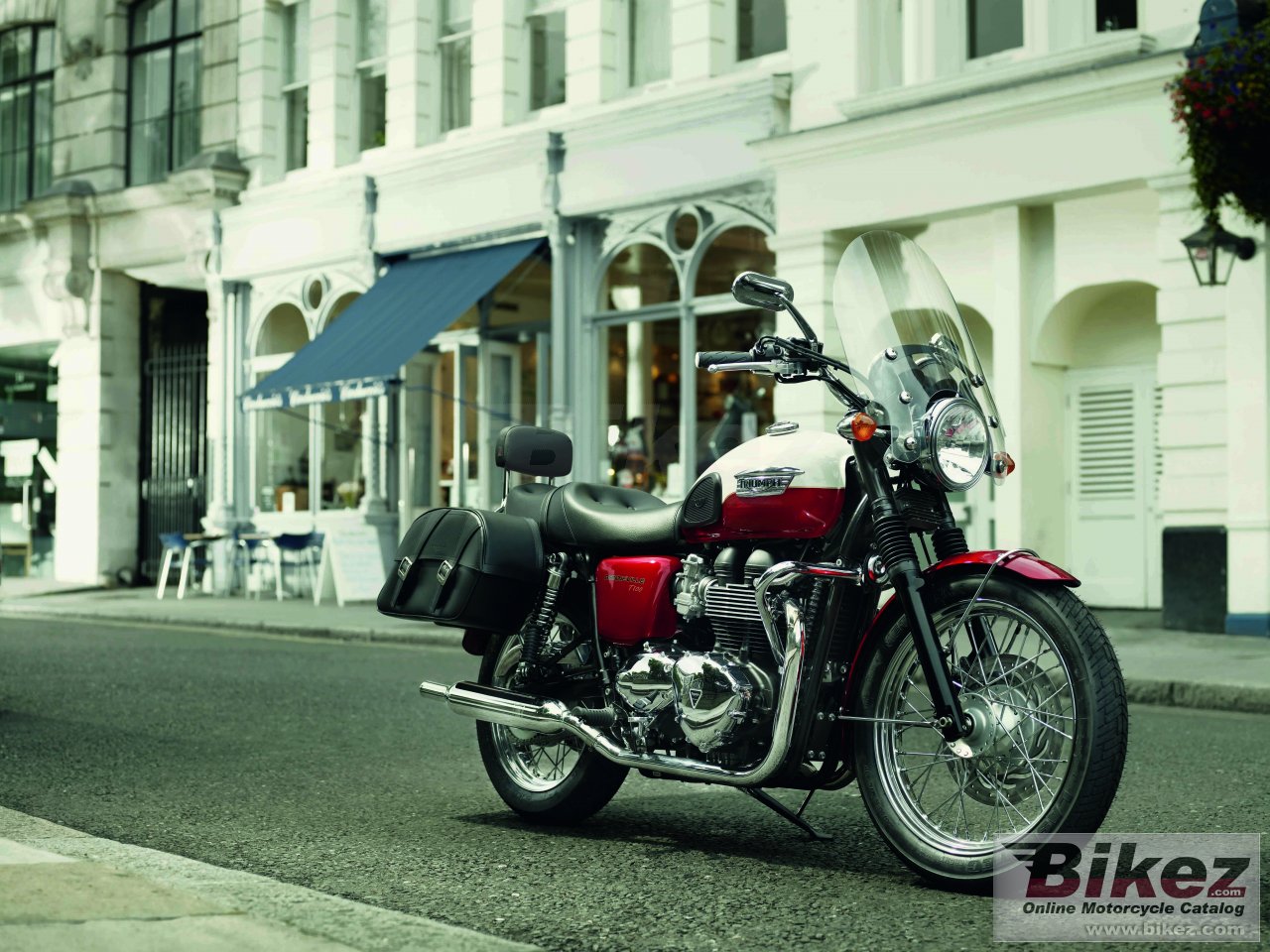 Thumbnail for Triumph Bonneville T100 2013