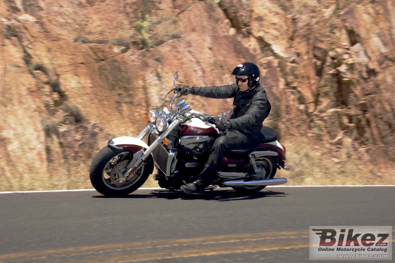 Thumbnail for Triumph Rocket III Classic 2009