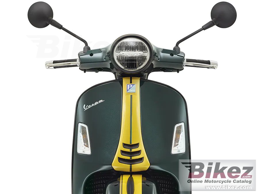 Thumbnail for Vespa GTS Super 125 Racing Sixties 2021
