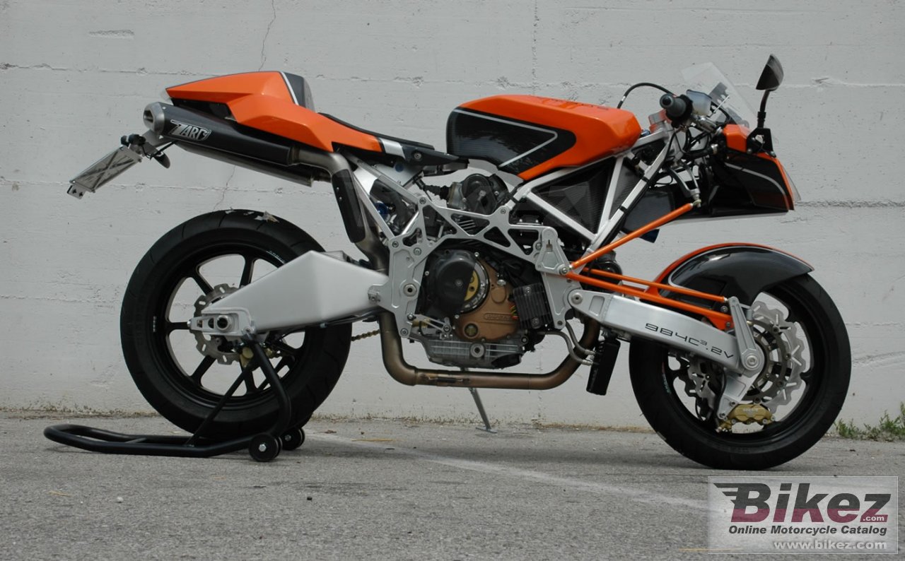 Vyrus 984