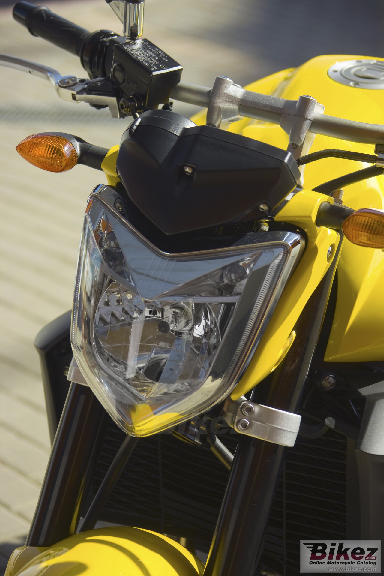 Thumbnail for Yamaha FZ1 2009