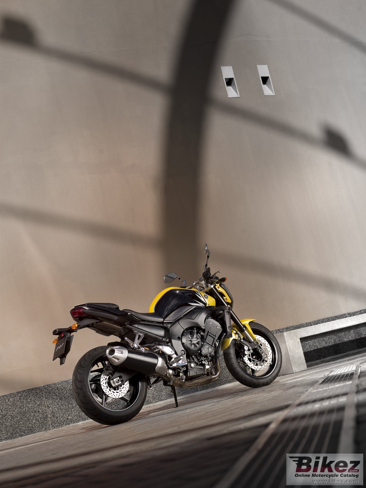 Thumbnail for Yamaha FZ1 2009