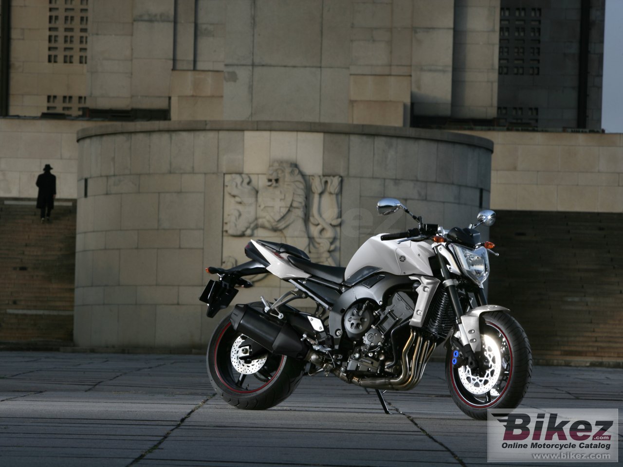 Thumbnail for Yamaha FZ1 2011