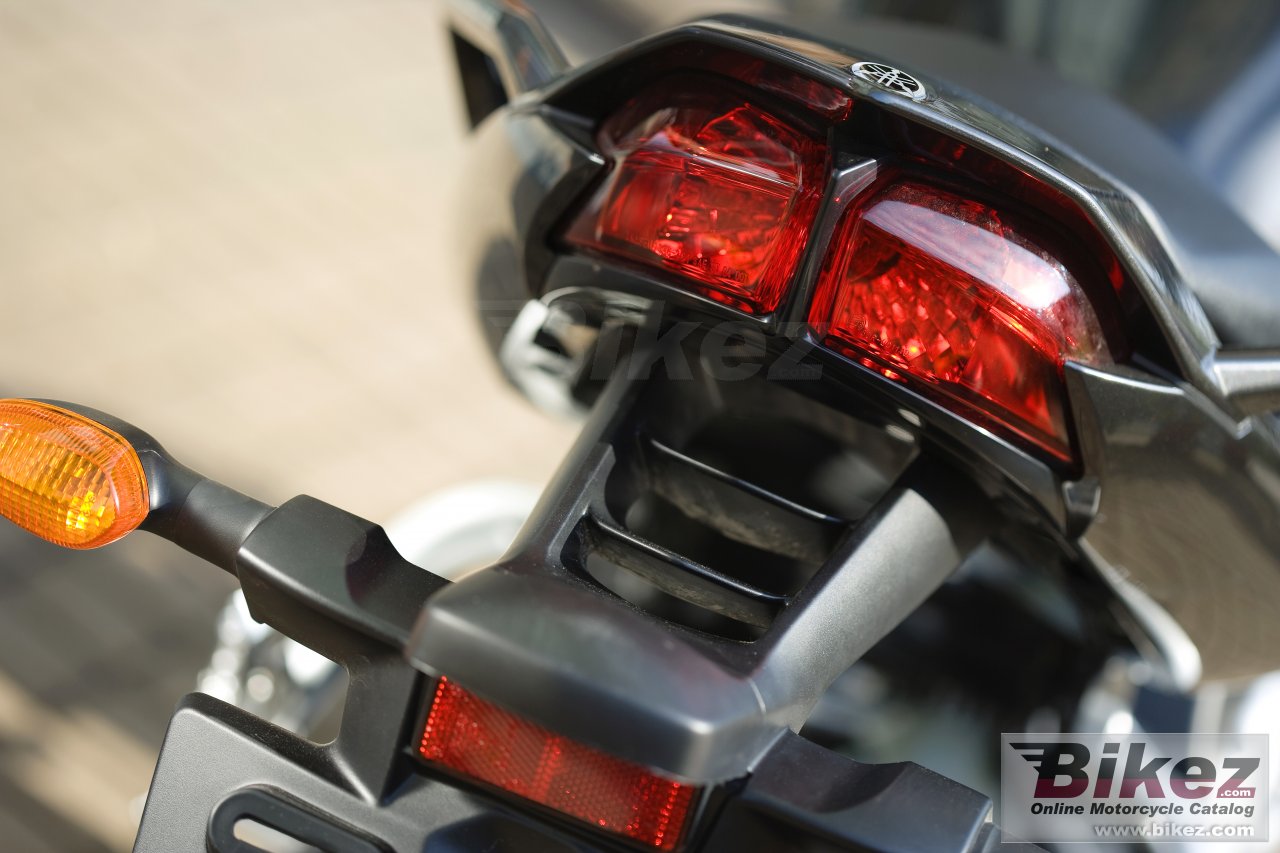 Thumbnail for Yamaha FZ1 Fazer 2008