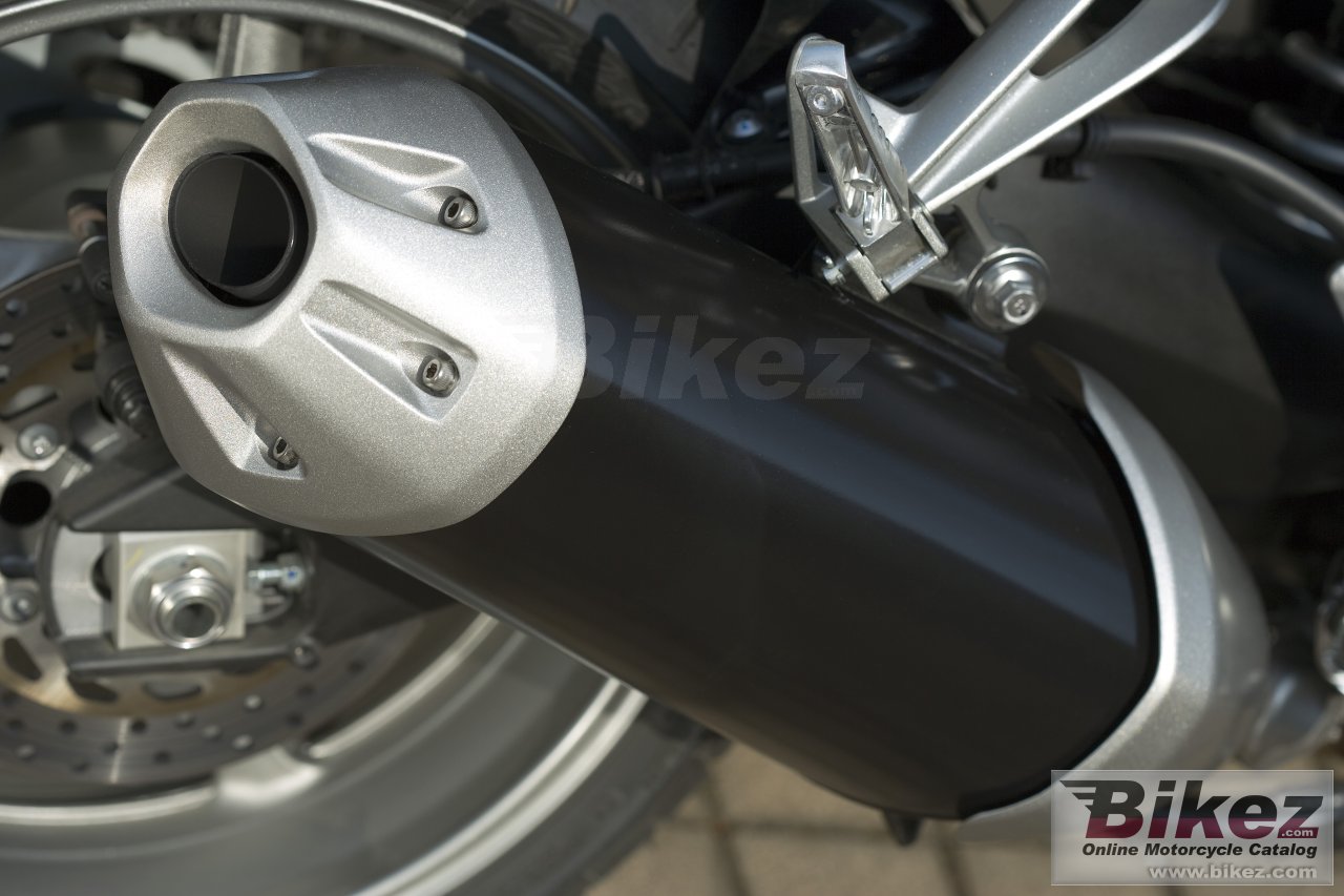 Thumbnail for Yamaha FZ1 Fazer 2008