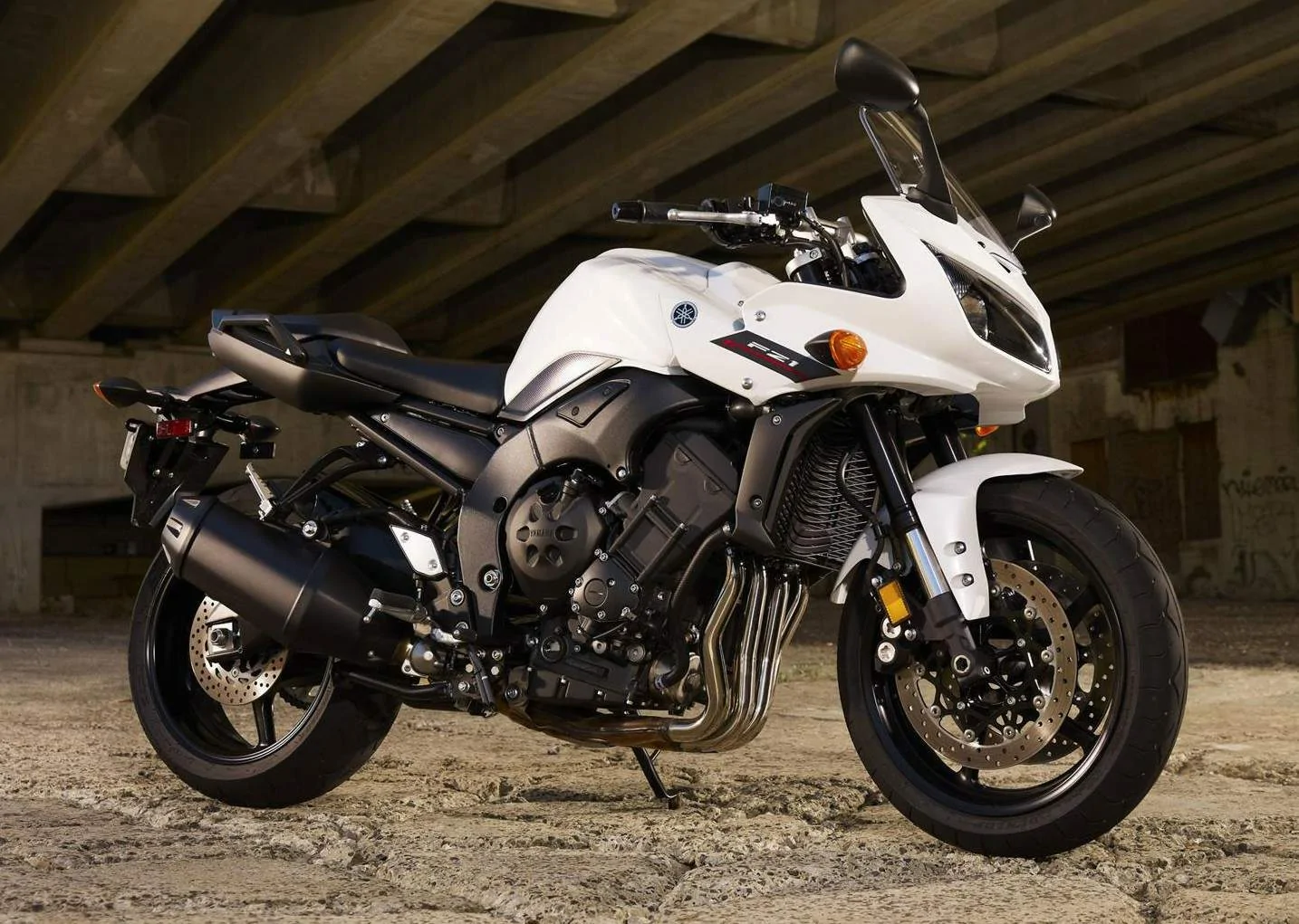 Thumbnail for Yamaha FZ1 Fazer 2012