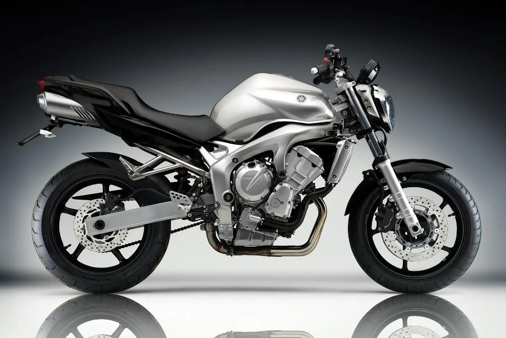 Thumbnail for Yamaha FZ6 2010