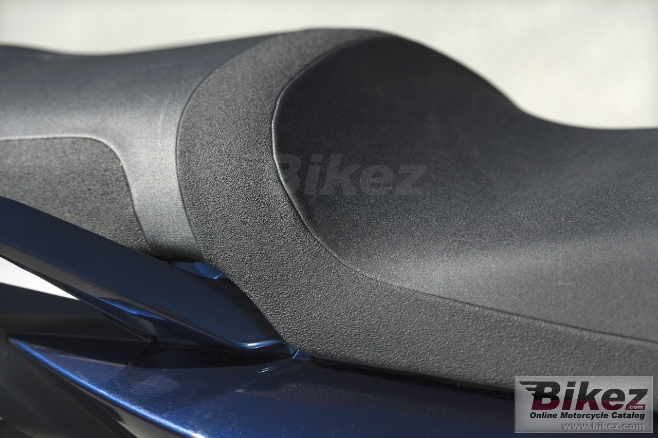 Thumbnail for Yamaha FZ6 Fazer S2 2008