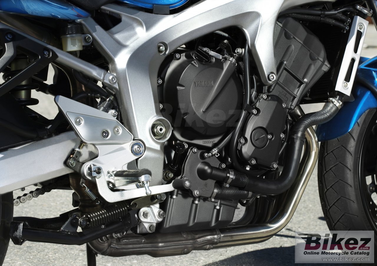 Thumbnail for Yamaha FZ6 Fazer S2 ABS 2009