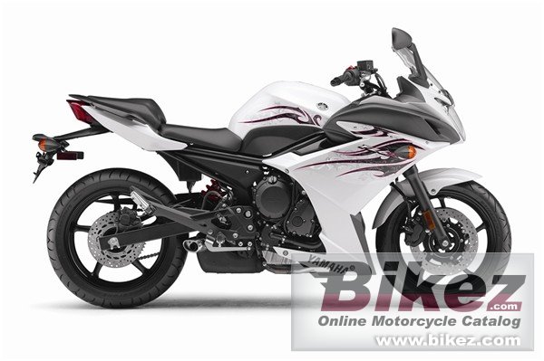 Thumbnail for Yamaha FZ6R 2009