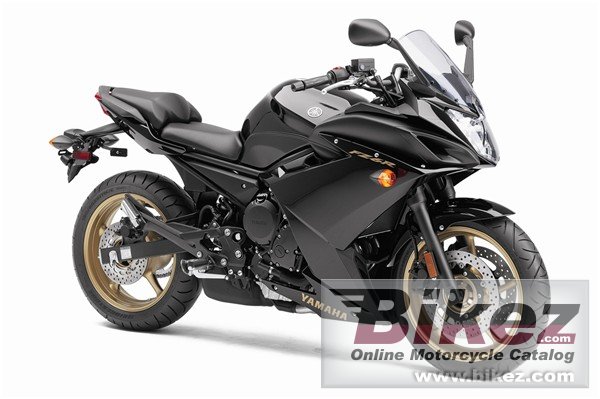 Yamaha FZ6R