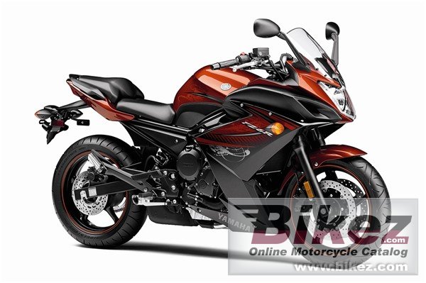 Yamaha FZ6R