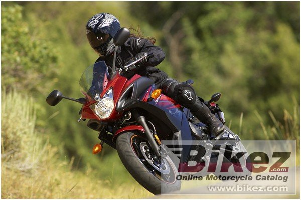 Thumbnail for Yamaha FZ6R 2011