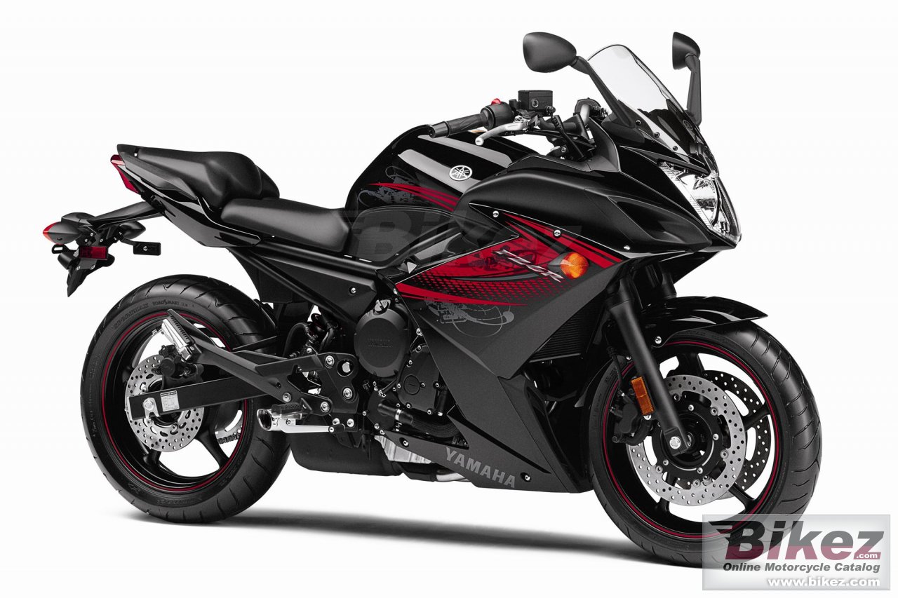 Yamaha FZ6R