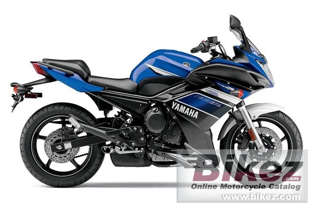 Thumbnail for Yamaha FZ6R 2013
