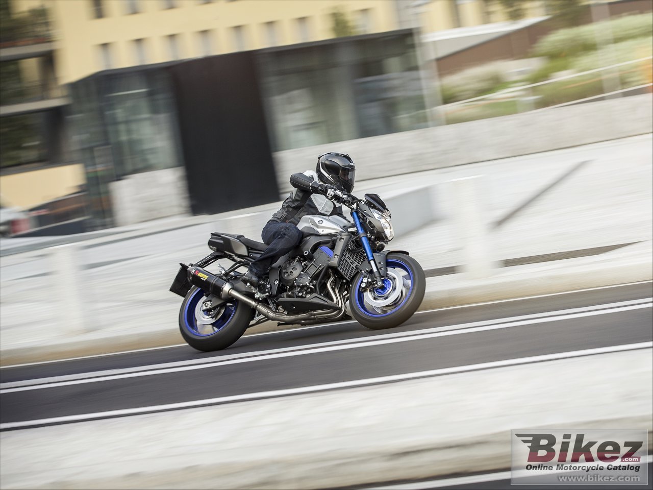 Thumbnail for Yamaha FZ8 2015