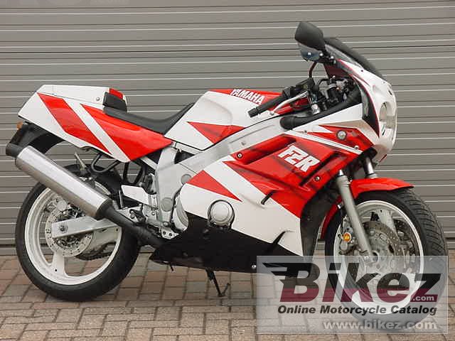 Yamaha FZR 600