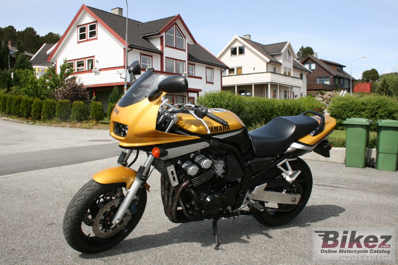 Thumbnail for Yamaha FZS 600 S Fazer 2001