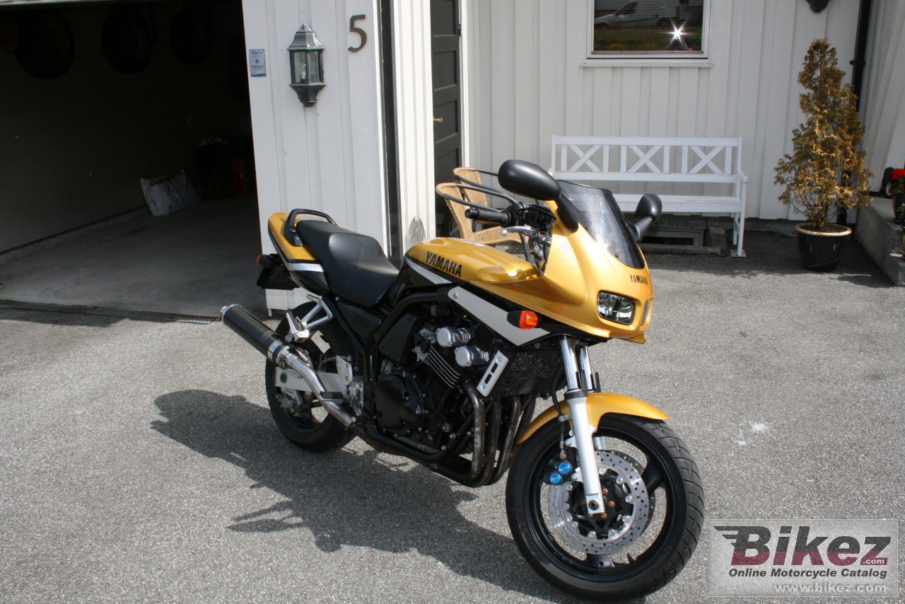 Thumbnail for Yamaha FZS 600 S Fazer 2001