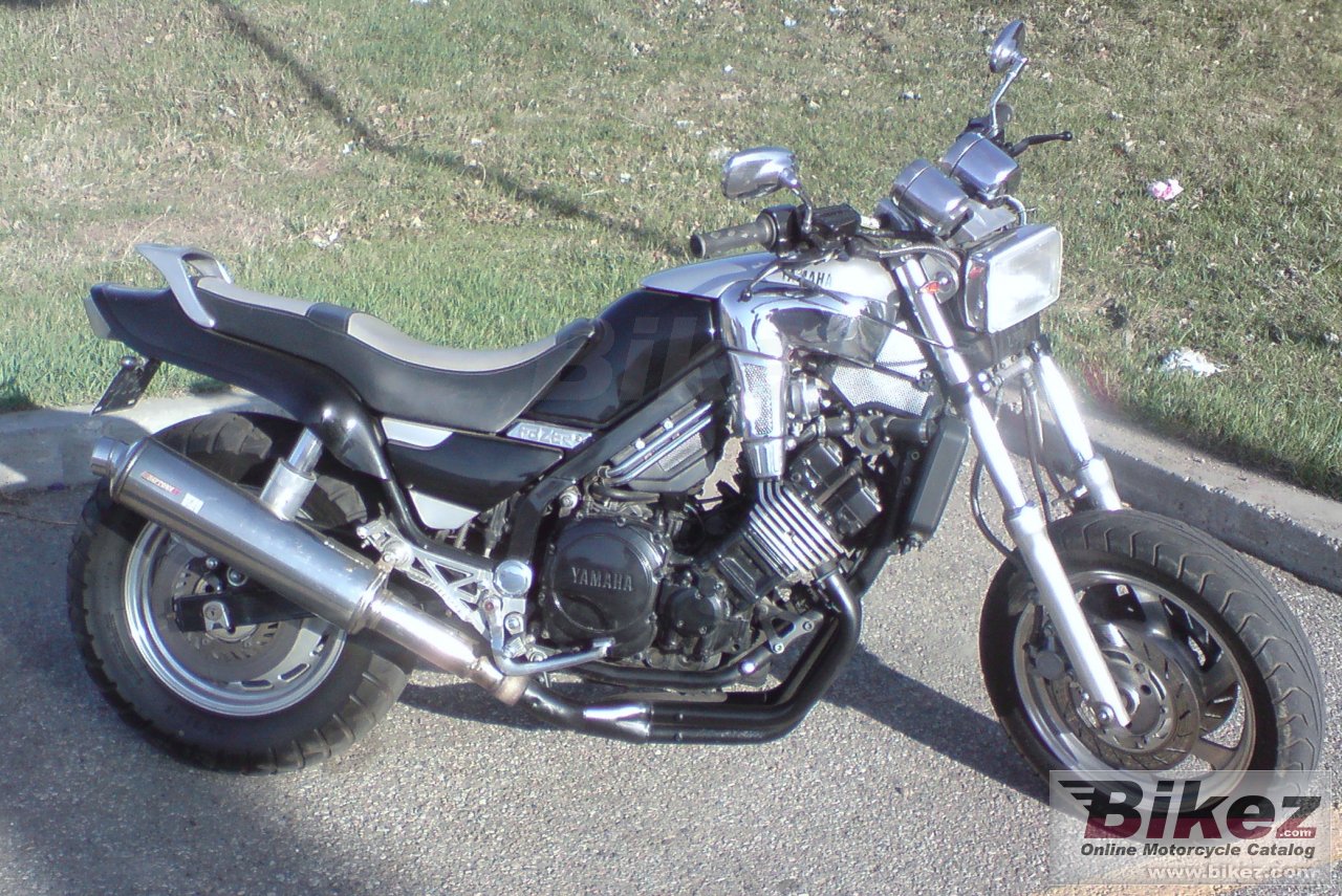 Thumbnail for Yamaha FZX 750 Fazer 1986