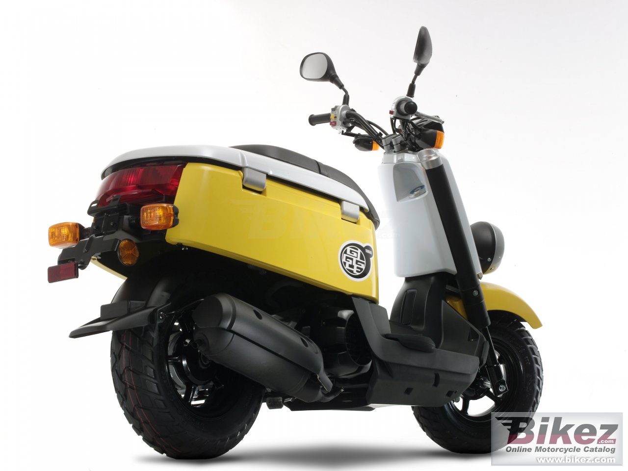 Thumbnail for Yamaha Giggle 2007