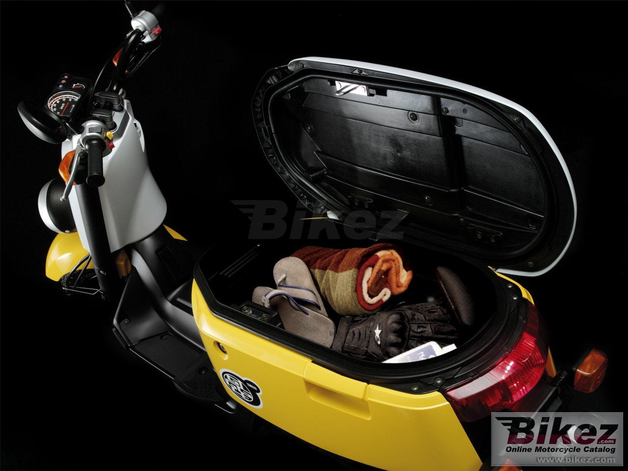 Thumbnail for Yamaha Giggle 2007