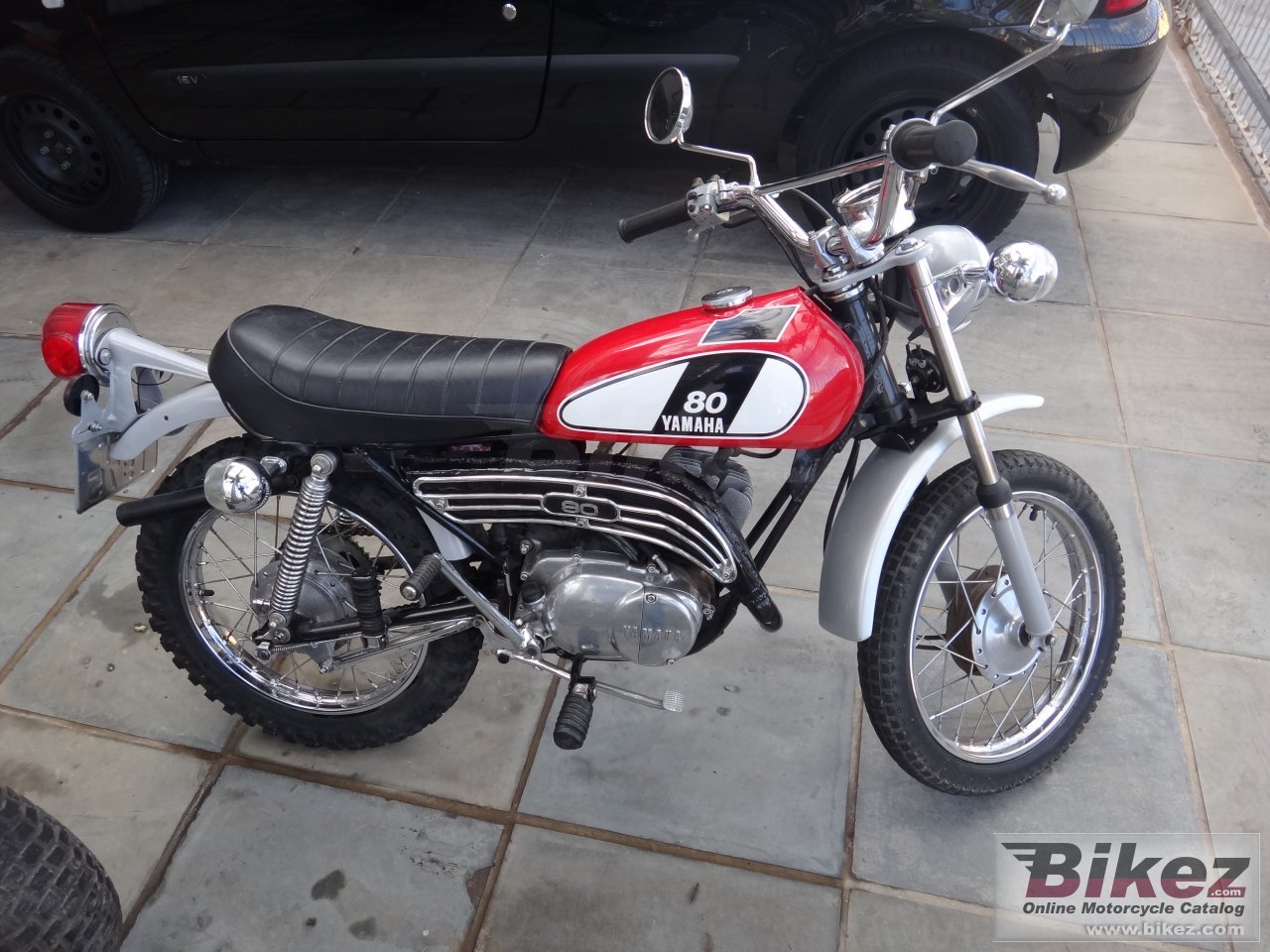 Yamaha GT80 B