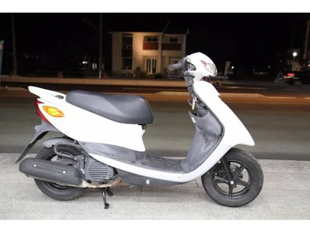 Thumbnail for Yamaha Jog Deluxe 2011