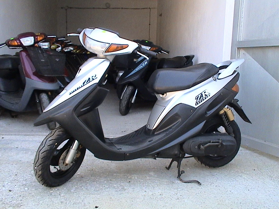 Thumbnail for Yamaha Jog ZR 2012
