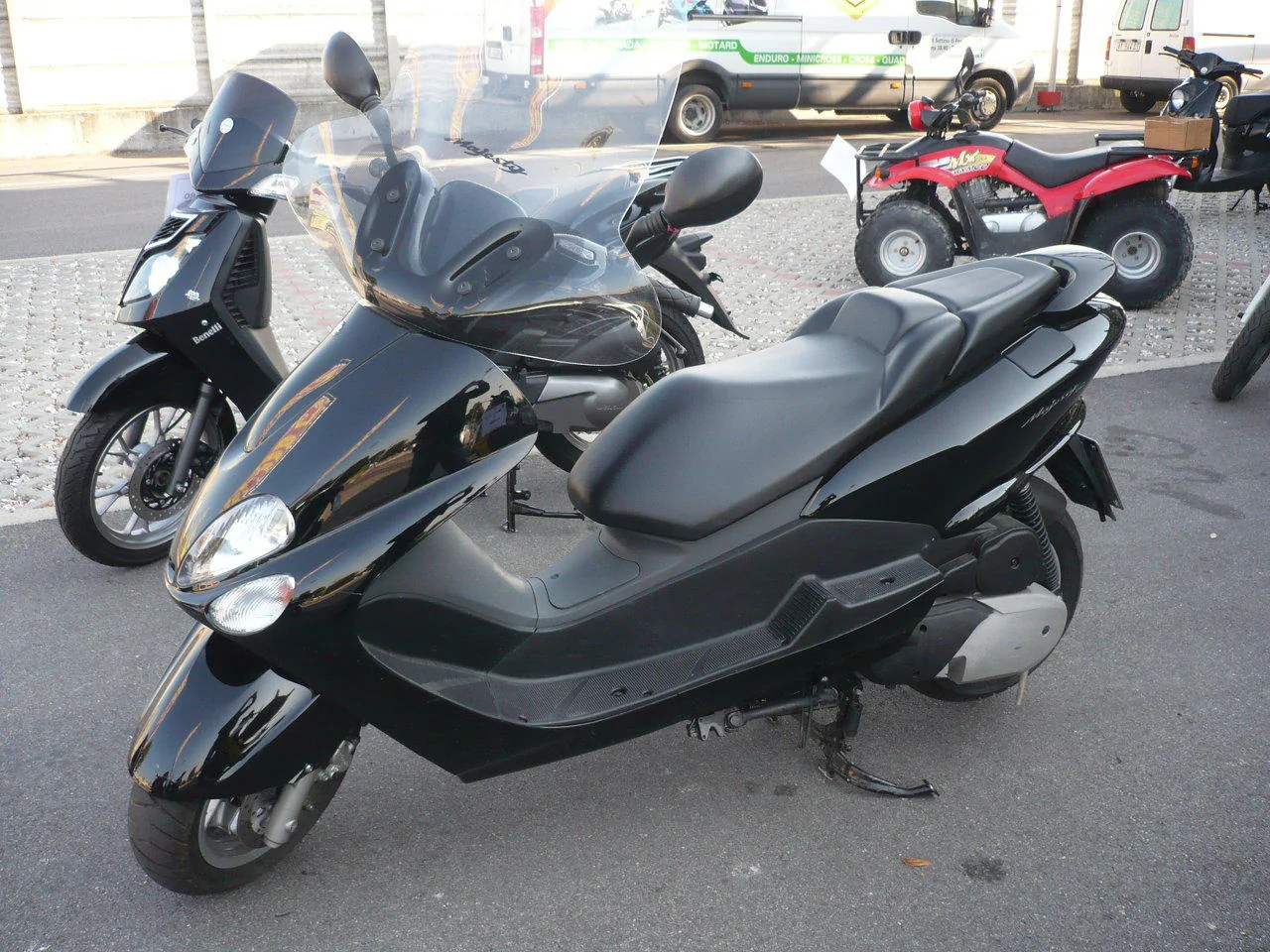 Thumbnail for Yamaha Majesty 180 2006