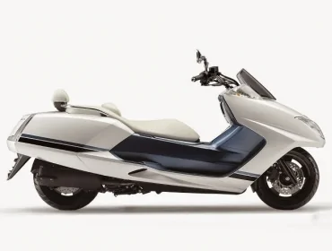 Thumbnail for Yamaha Maxam 2015