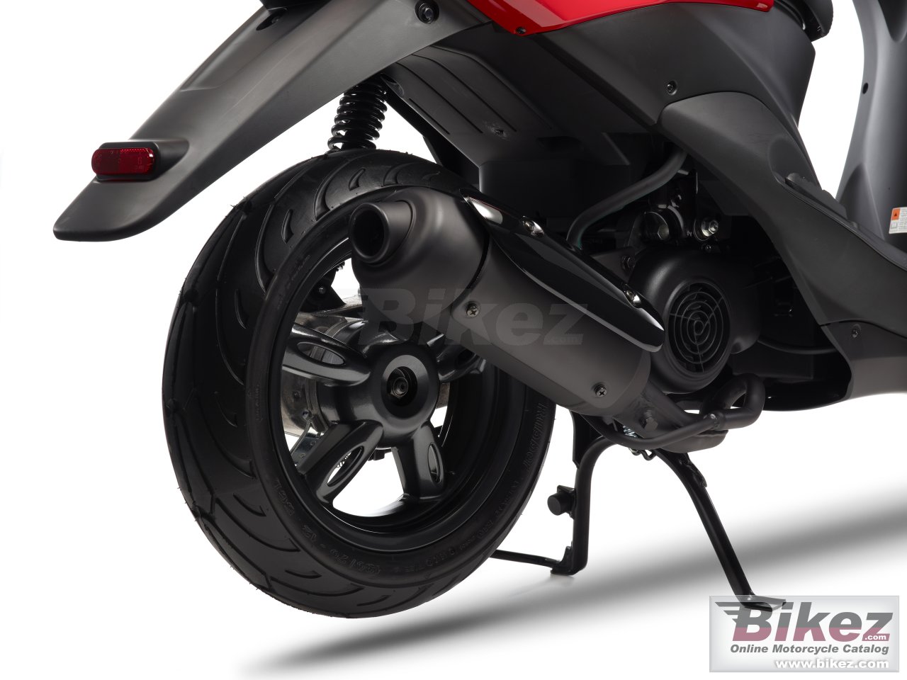 Thumbnail for Yamaha Neos 2013